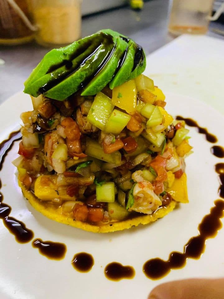 Ceviche Camarón Mango*
