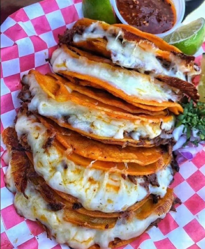 Quesatacos