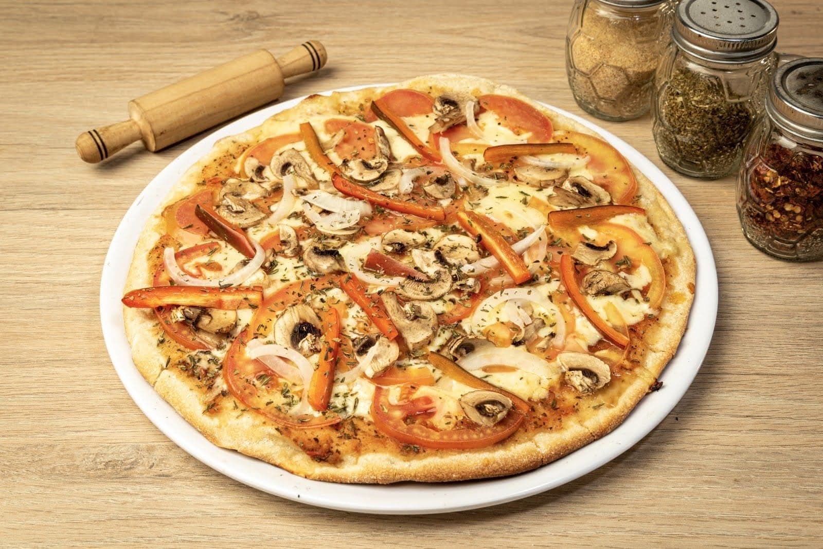 Pizza Personal 4 Porciones + Gaseosa 400 Ml