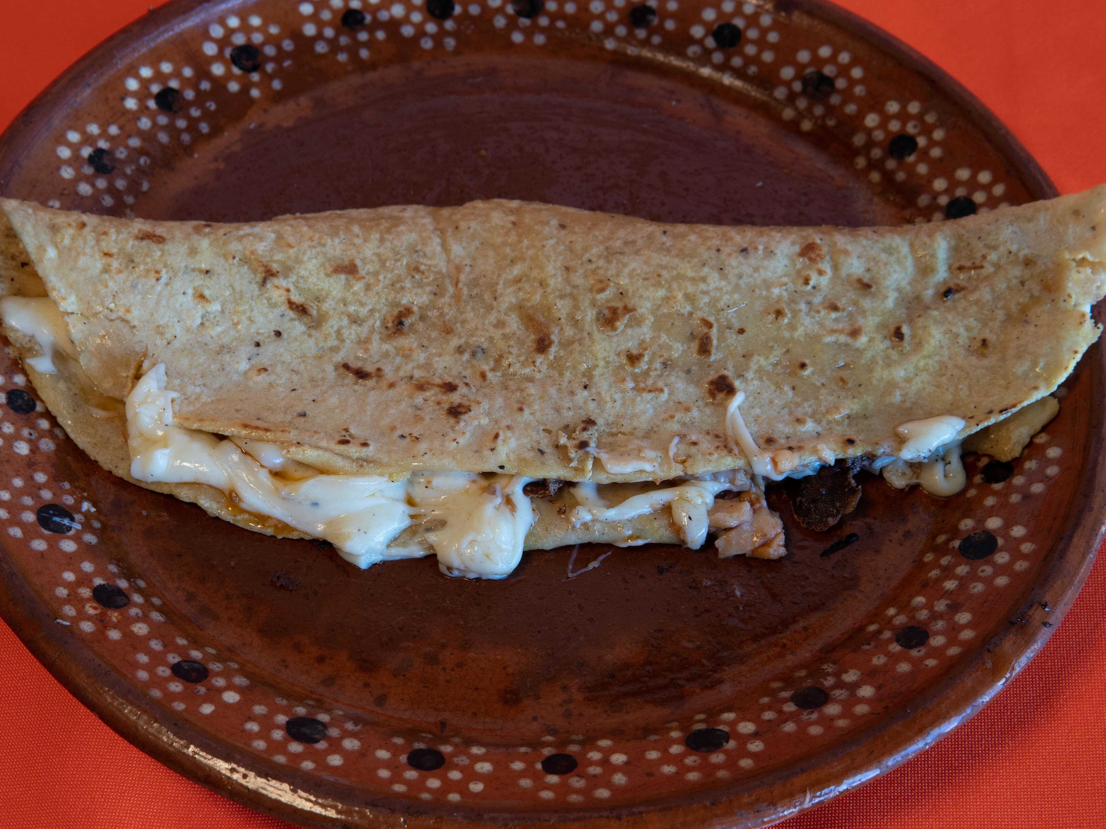 2 Quesadillas