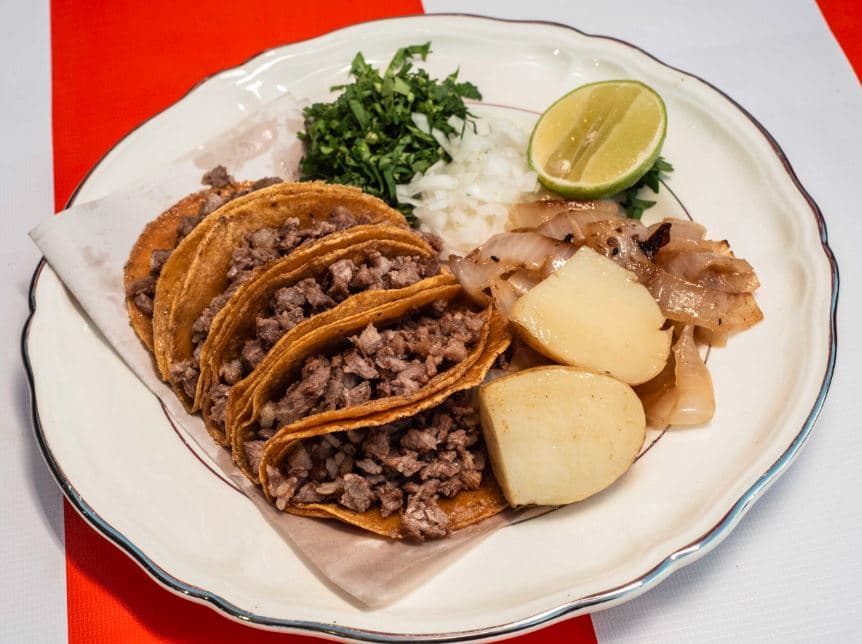 5 TACOS DE CARNE ASADA