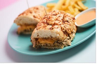 Sándwich de Pollo Carbonara