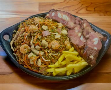 Arroz Chino + Costilla + Papas + Coca Cola 400ml