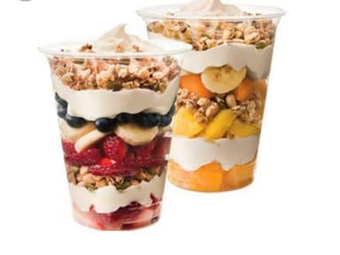 YOGURT CON FRUTAS