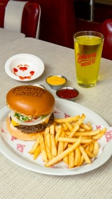 Burger & Soda
