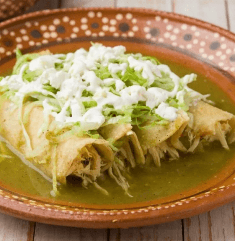 Enchiladas Verdes  (3 Piezas) Mas Vaso De Agua