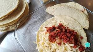 Quesadilla de Chorizo de Maíz