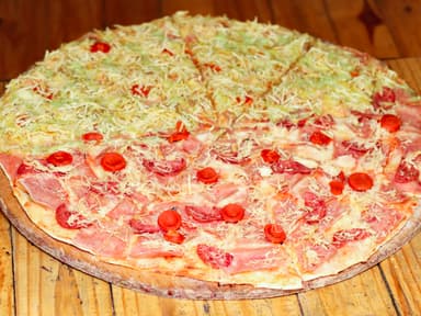 Personal 4 Carnes-Pizzaperro(2 Personas)
