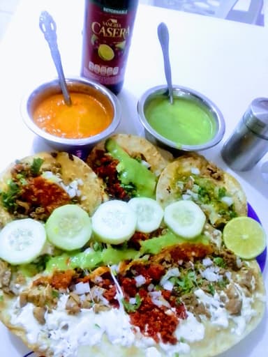 COMBO 25 TACOS: BISTEC, COMBINADOS Y ADOBOBADA