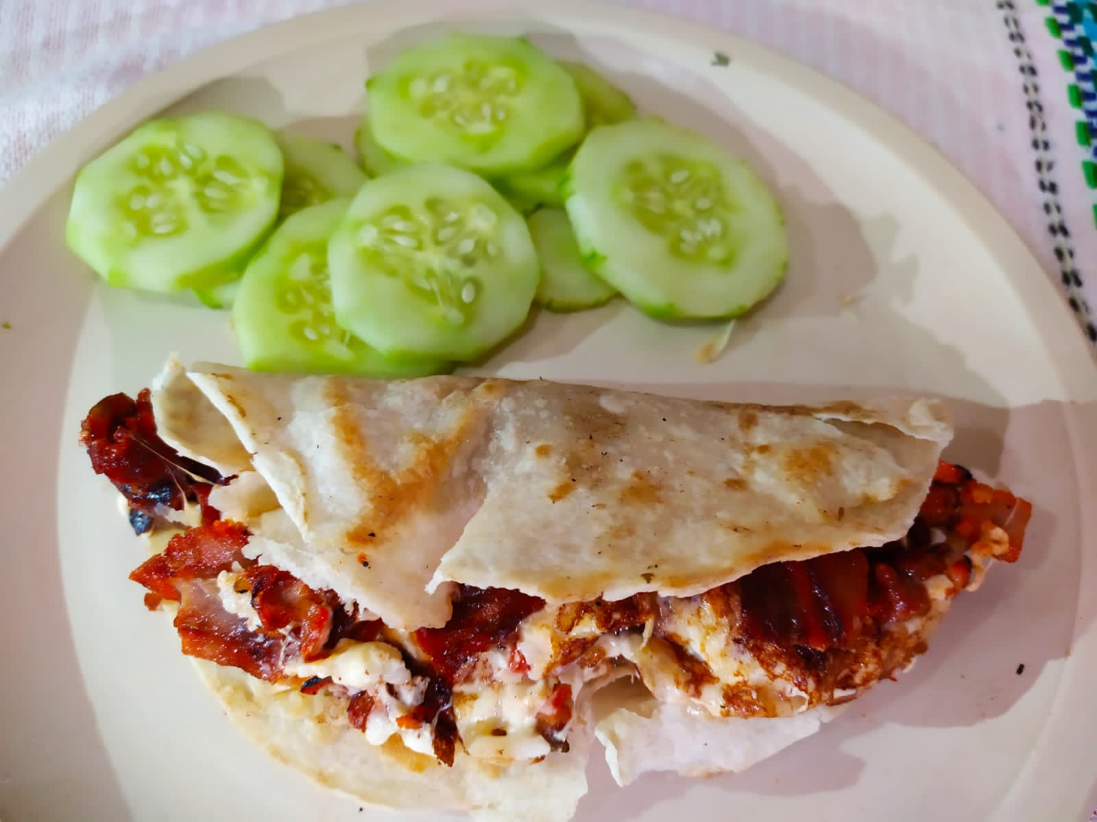SUADERO quesadilla