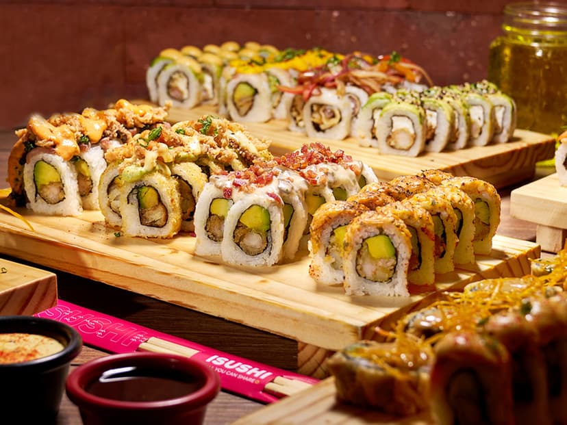 Isushi Sushi Bar - Las Palmeras