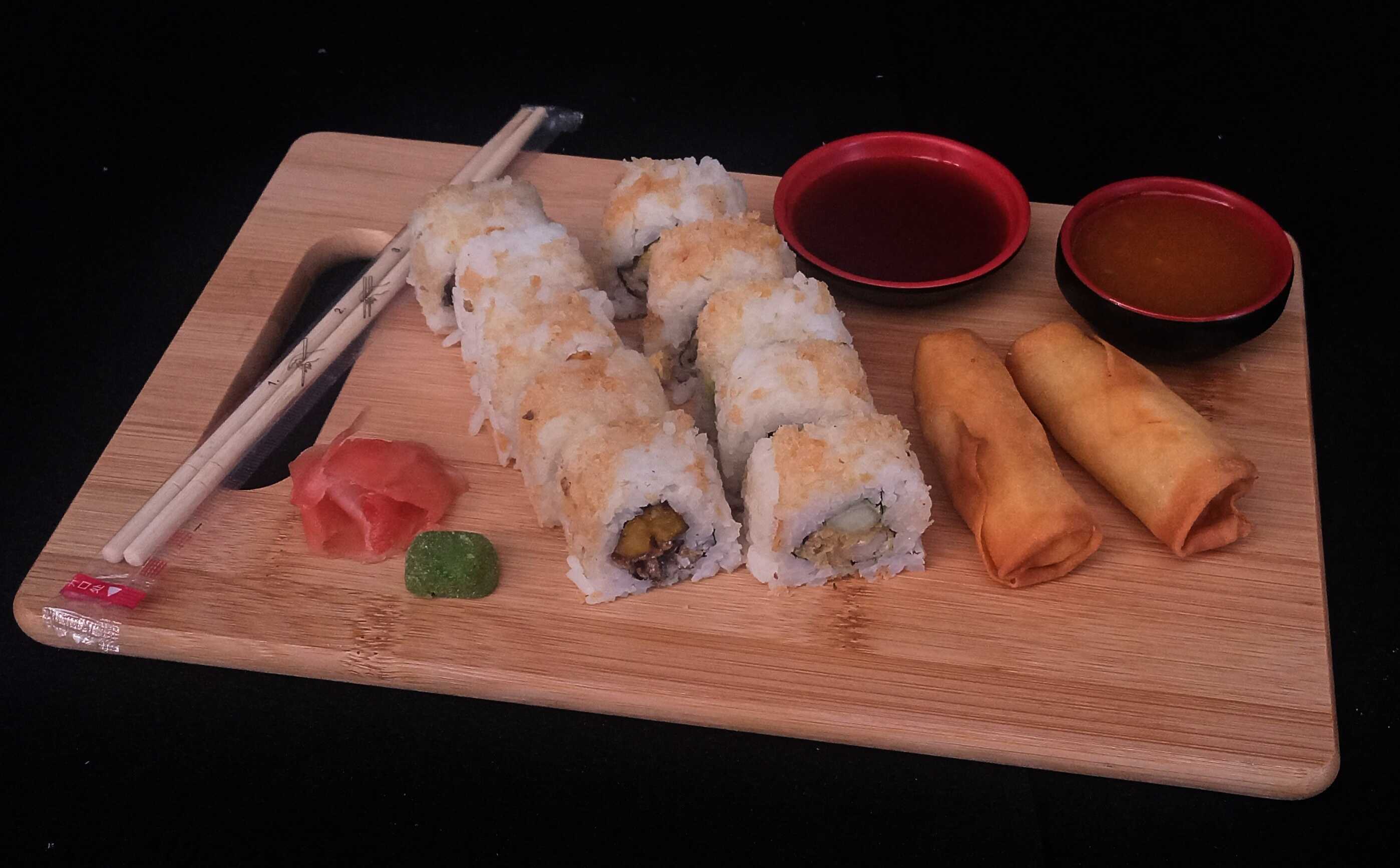 Oishi (20 Piezas+ 2 Springs Roll)