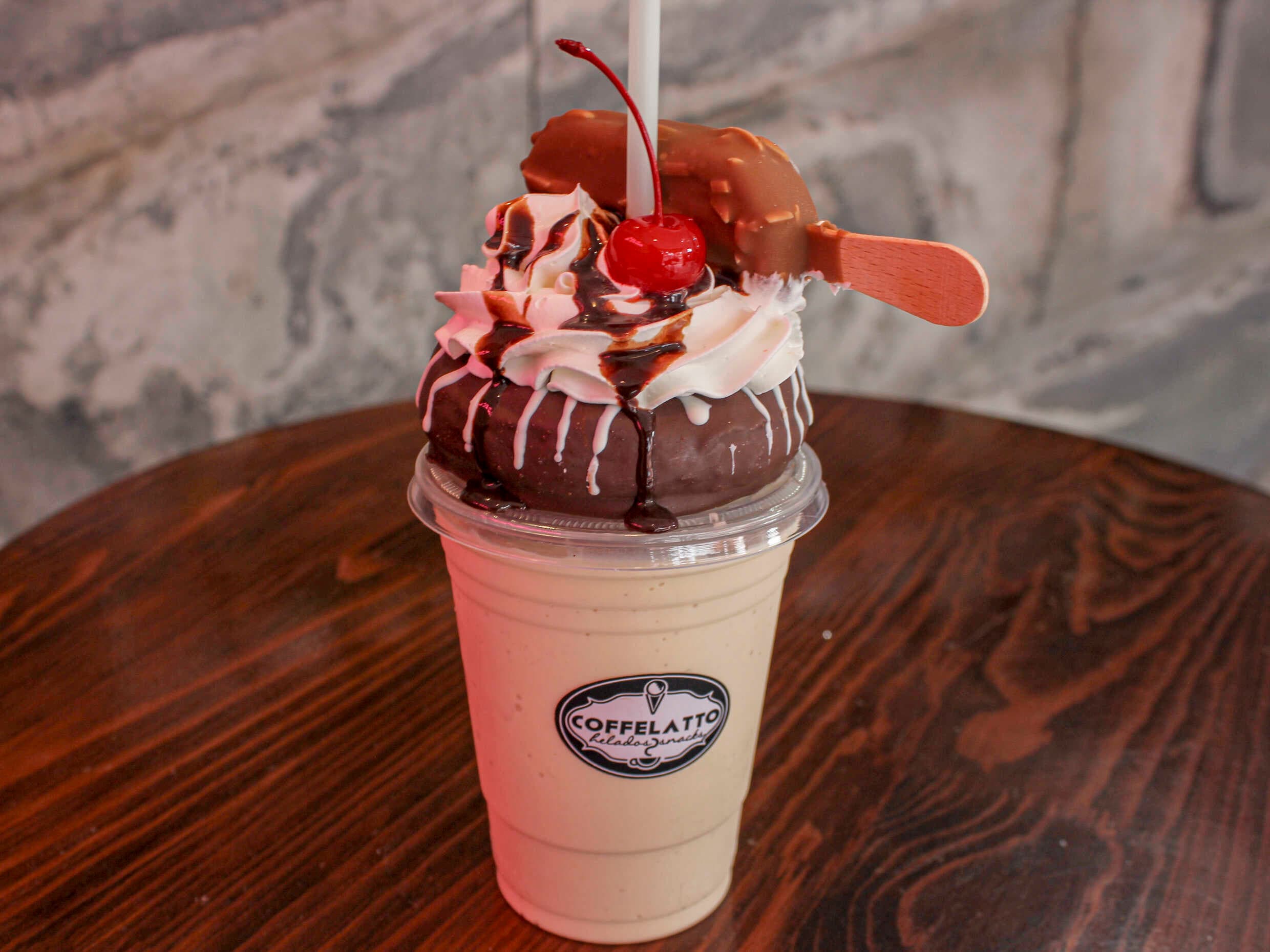 Shake Latto Magnum