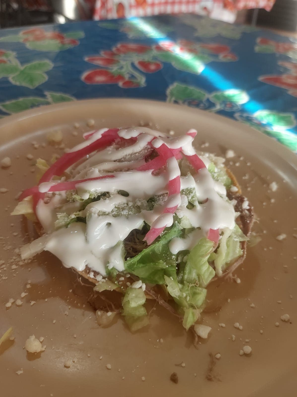 2 Tostadas de Carne + Bebida.