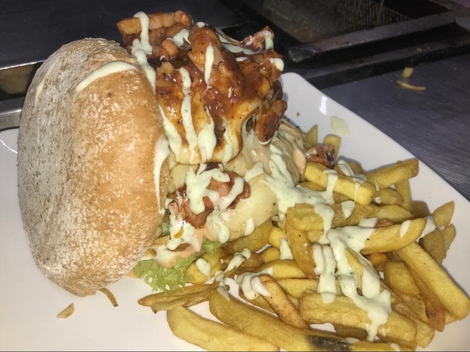 Super promo - Hamburguesa Tradicional (porteña)