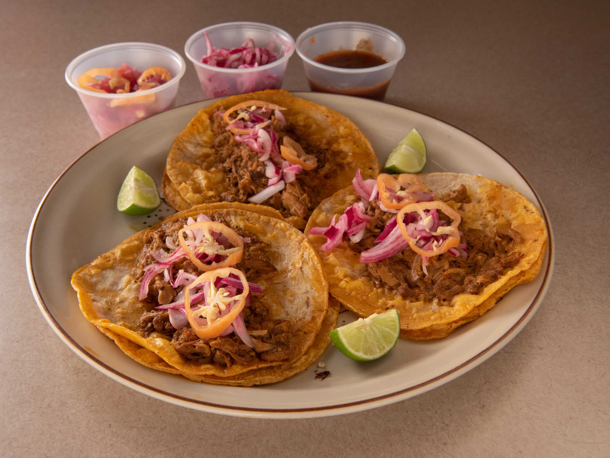 Orden de Tacos de Cochinita (3)