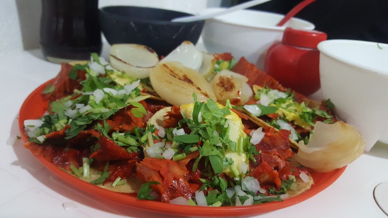 Orden De 5 Tacos al Pastor