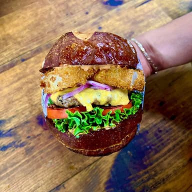 Special Burger.