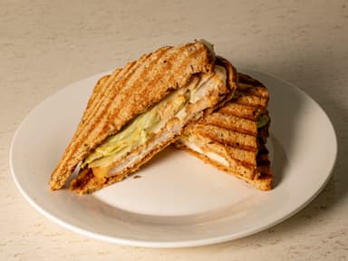 Sándwich de Pechuga de Pollo Multigrano