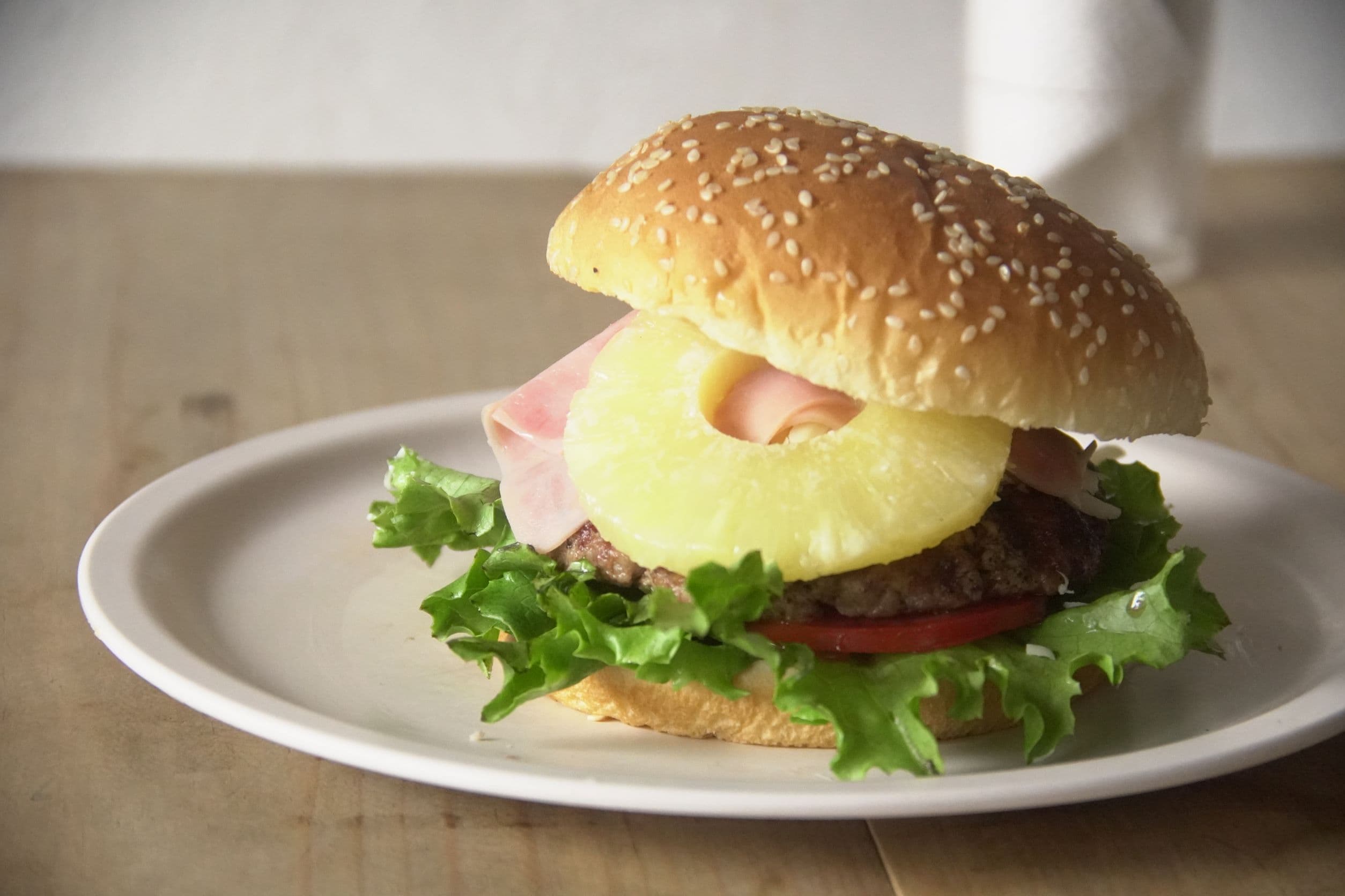 Hamburguesa Tradicional Hawaiana