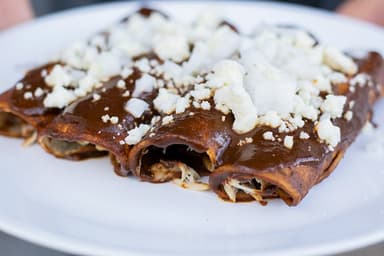 Enchiladas de Mole