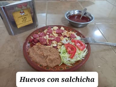 Huevos con Salchicha