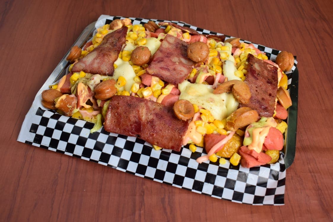 Salchipapas Especial Personal