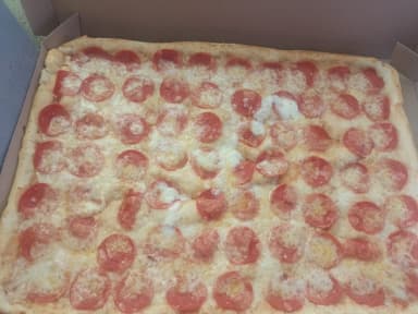 Pizza Cuadrada Italiana