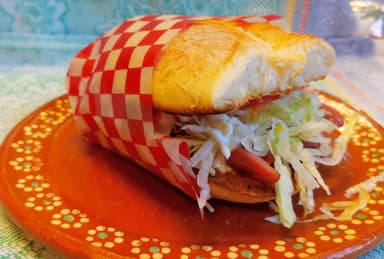 Torta de Chilaquiles
