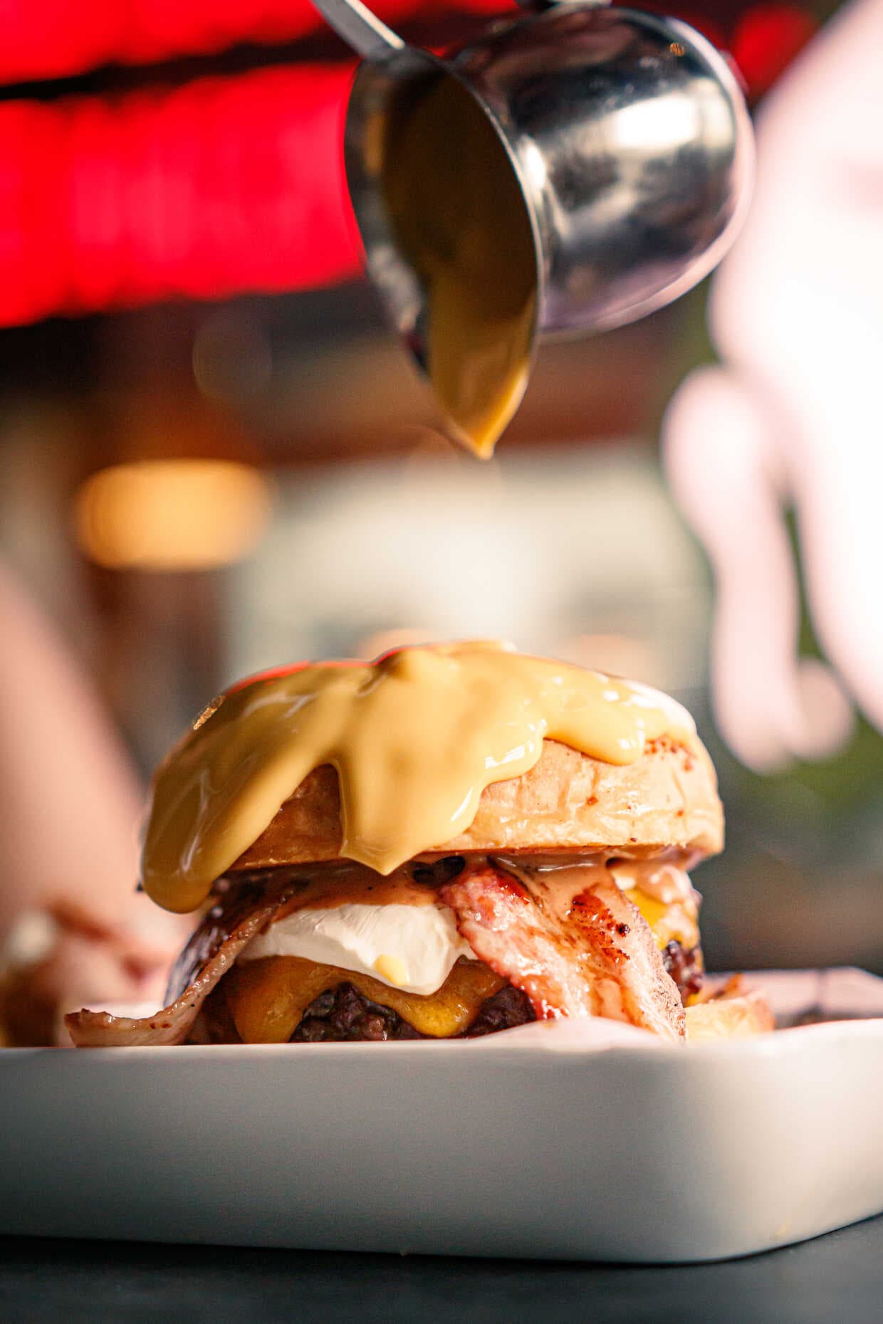 Combo Hamburguesa Pigasus Gold