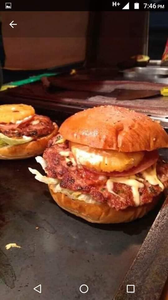 Hamburguesa Hawaiana