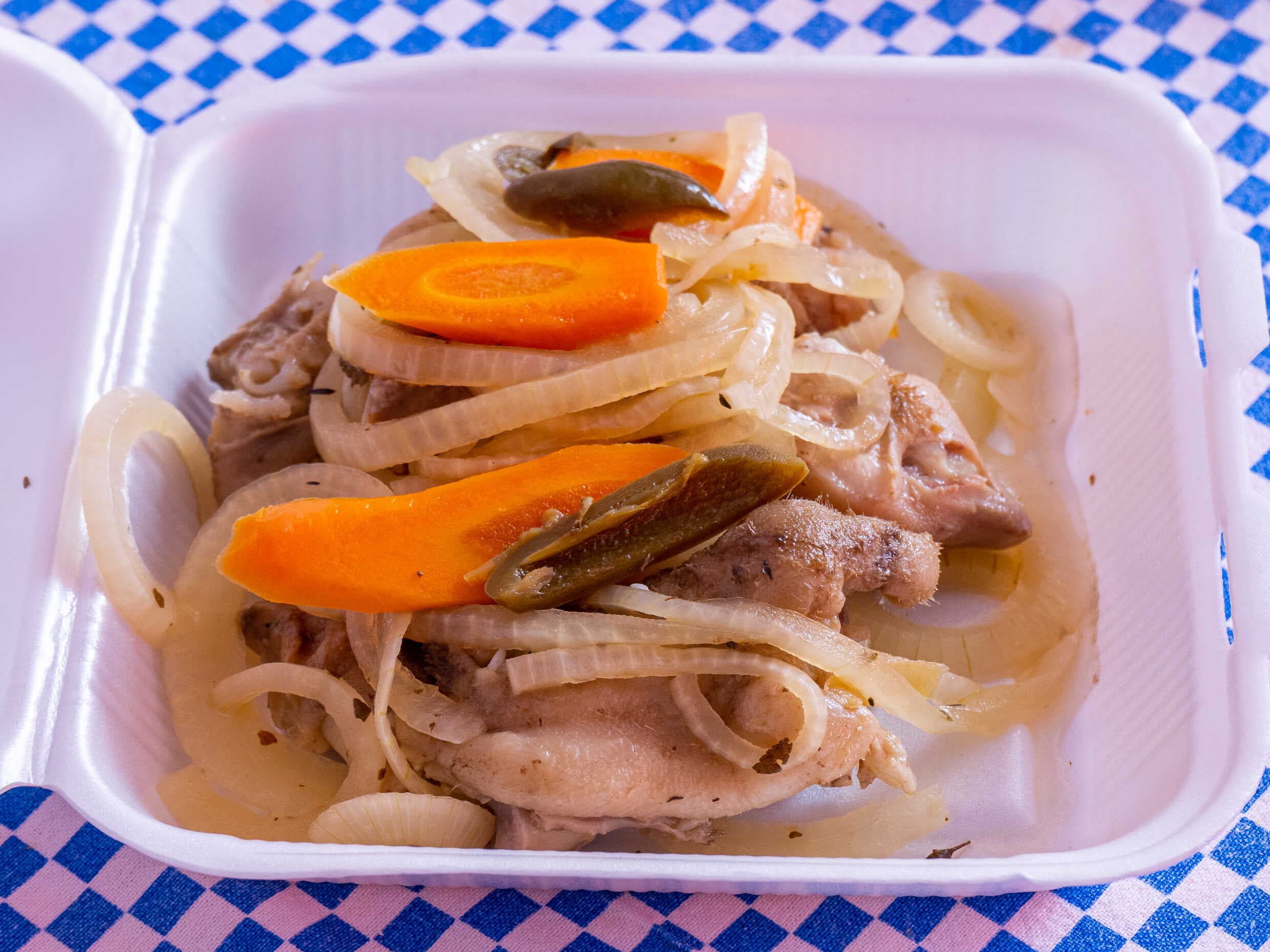 Patitas en escabeche