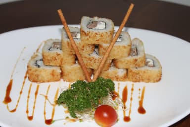 Mar y Tierra Roll