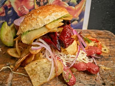 Cemita Luchera de Salchicha