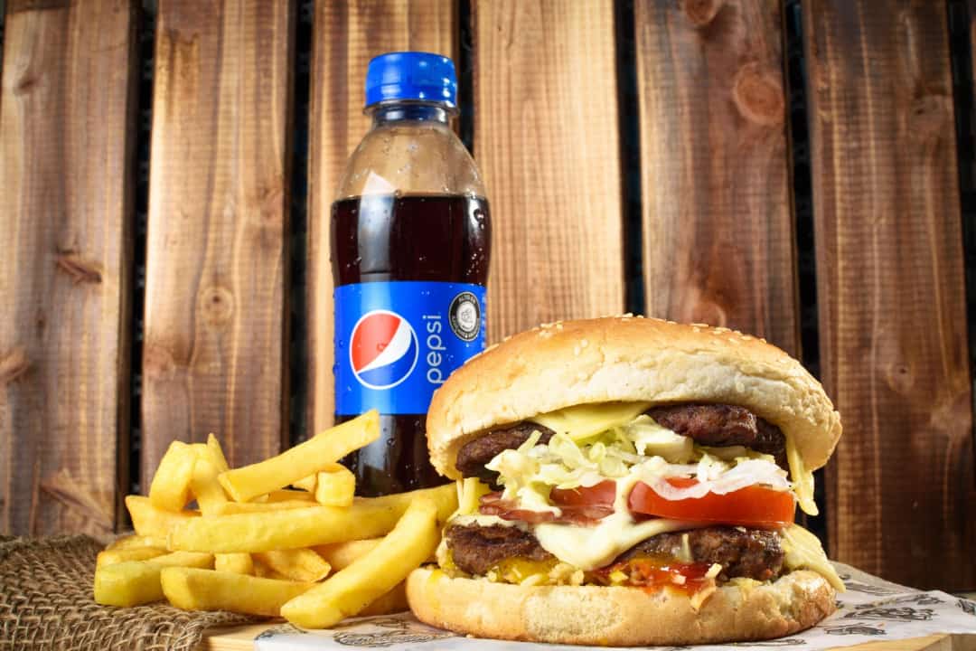 Combo - Hamburguesa Sencilla + Papas + Gaseosa