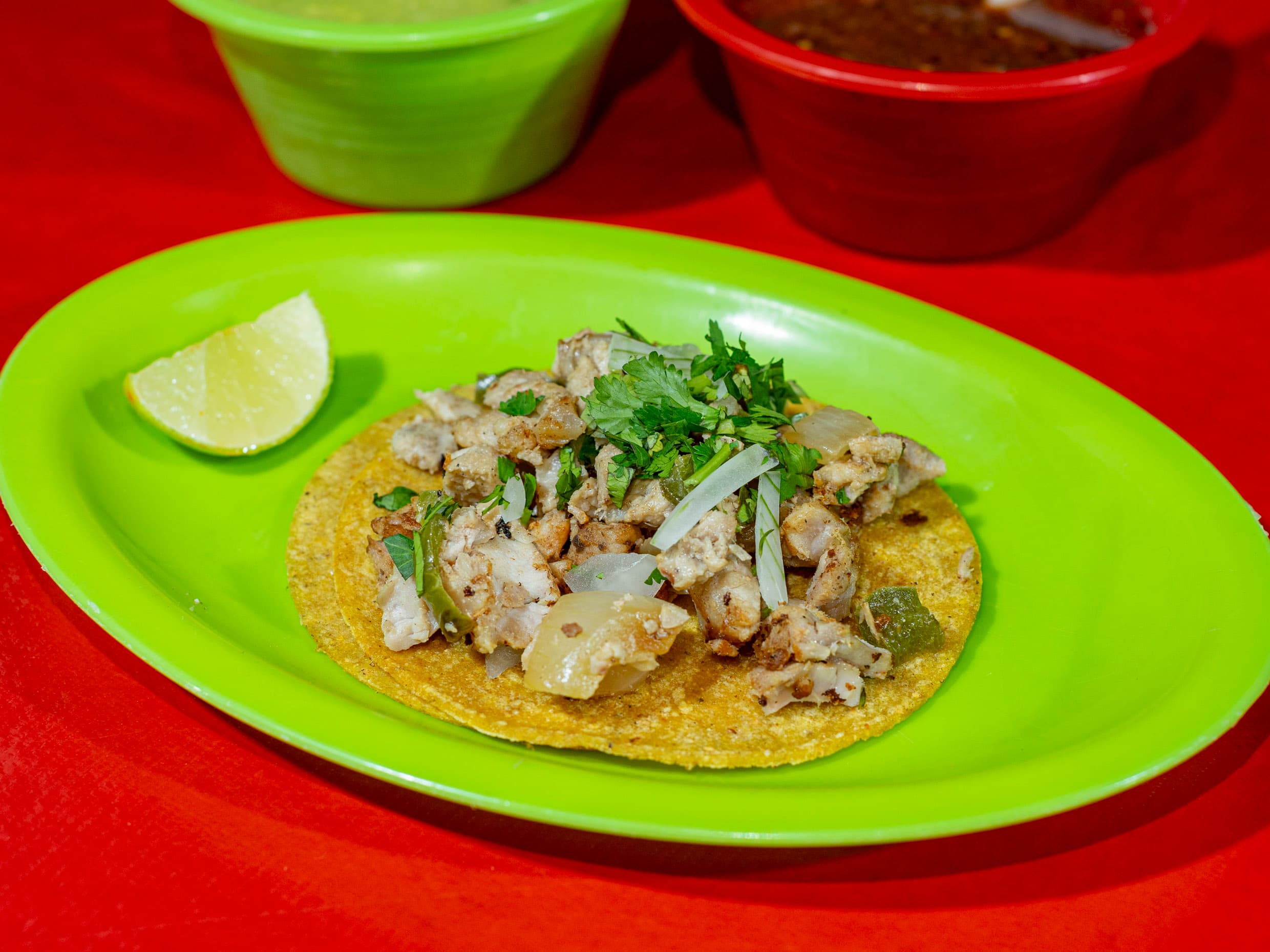 Taco de Alambre con Tortilla de Maíz