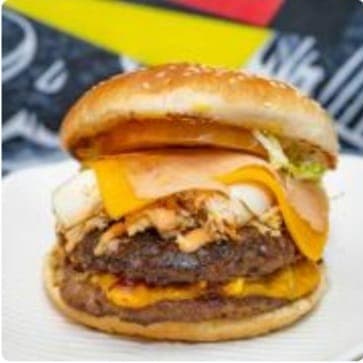 Combo Doble Carne Especial + Papas + Bebidas