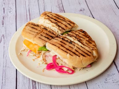 Torta de Pierna y Queso
