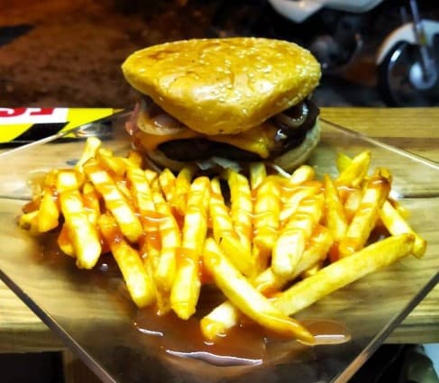 Hamburguesa Clásica