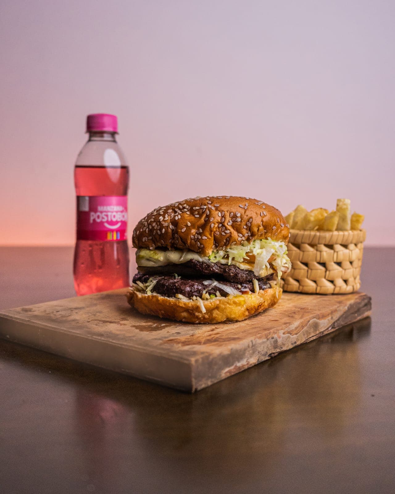 Combo Hamburguesa Doble + Papas + Bebida