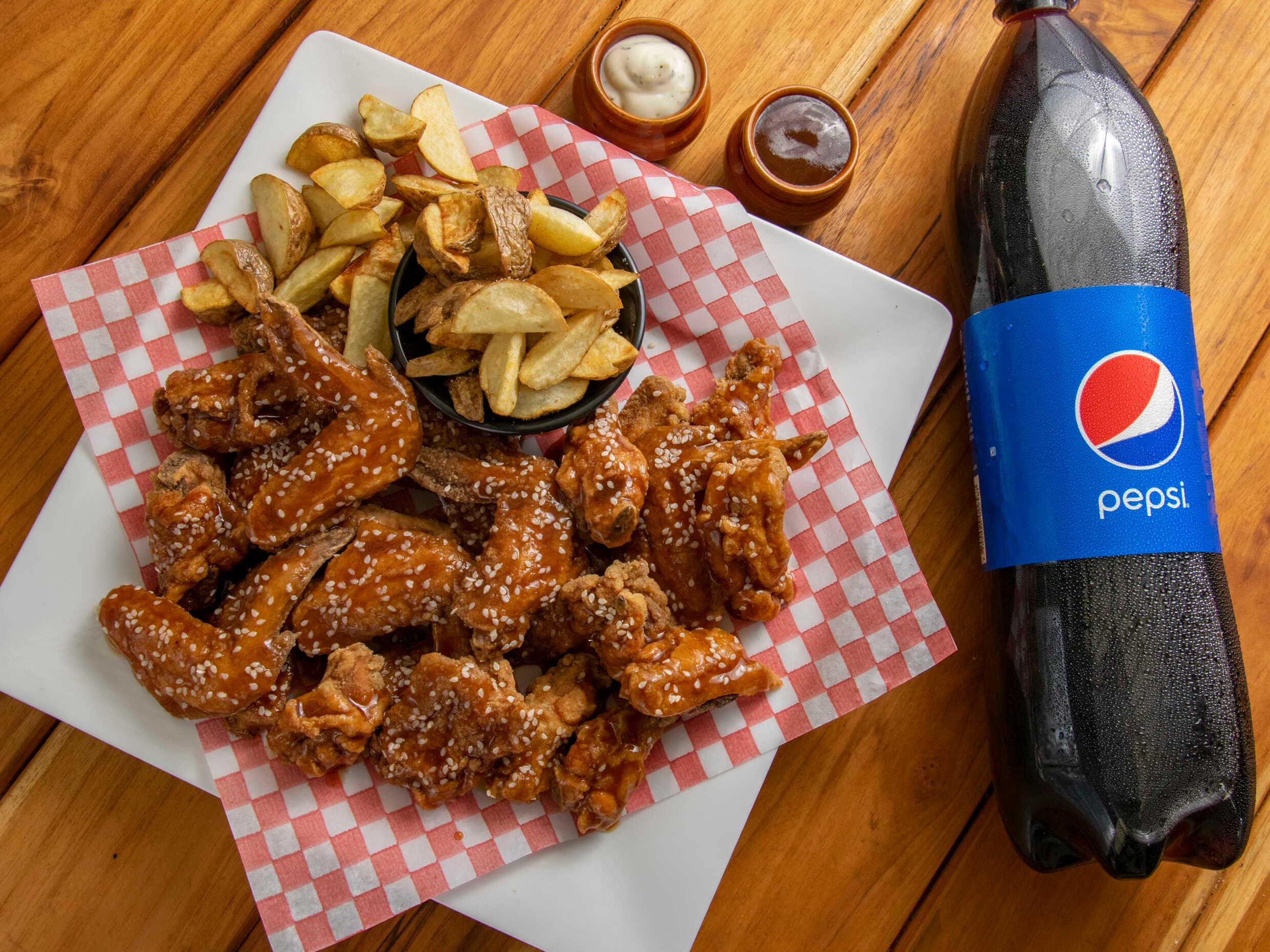 🍗Combo-Colwings 16 Alitas + Papas + 2Gaseosas🥤🥤