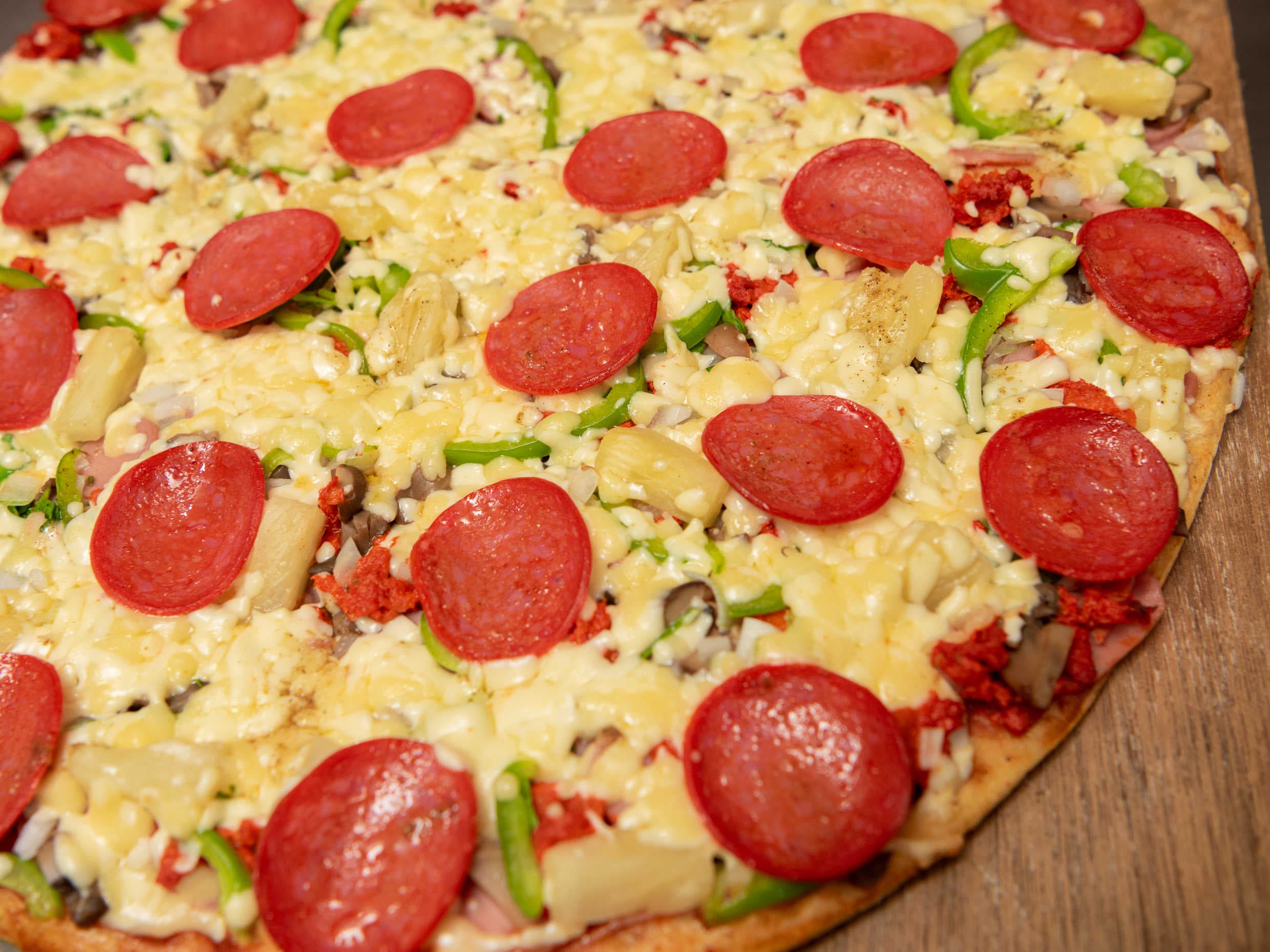 1 PIZZA SUPER UH LA LÁ