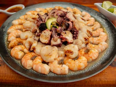 Camaron, Pulpo y Callo de Hacha Para Picar