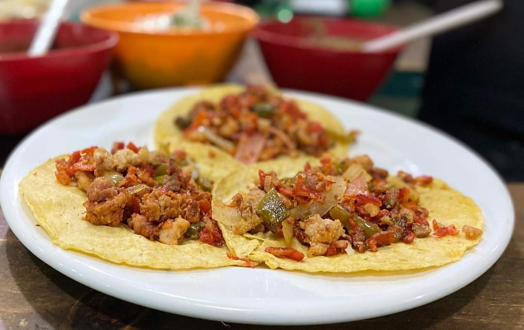 Taco campechano