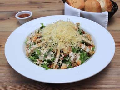 Ensalada Cesar con Pollo