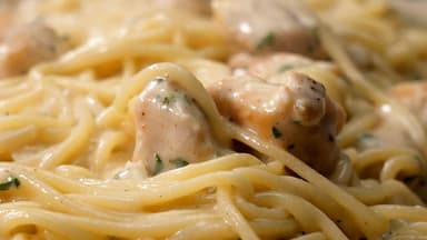Pasta Alfredo Con Pollo