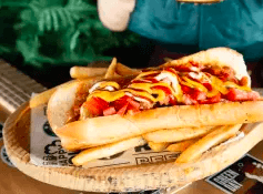 Hot Dog y Fries