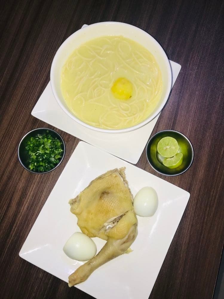 Caldo de Gallina