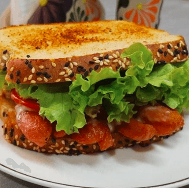 Sandwich de Jamón o Pollo