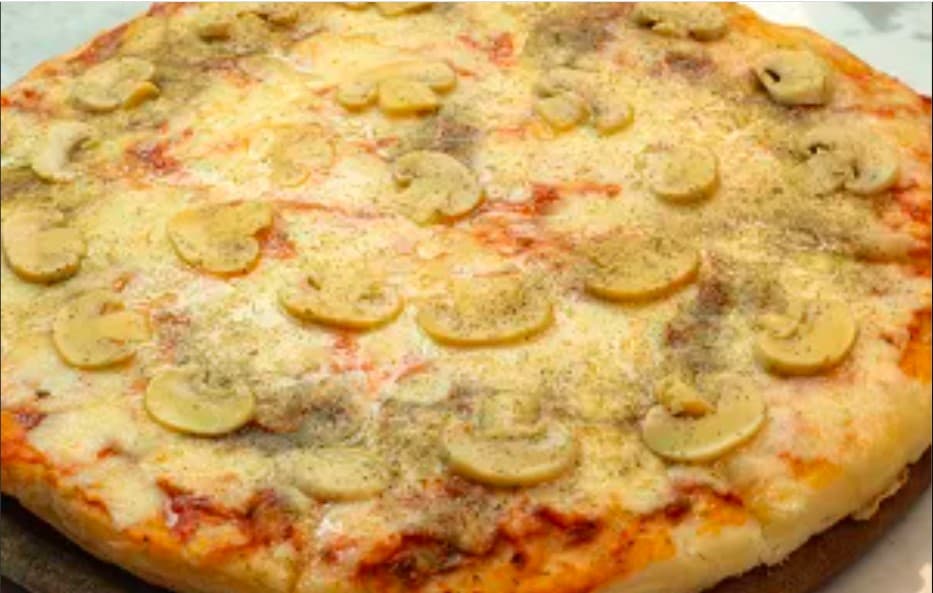 Pizza Champiñones